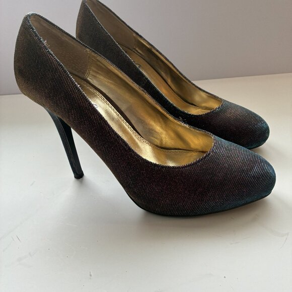 k&m  Size 10, 4 Inches High, Turquoise and Red Multicolor - Picture 8 of 11